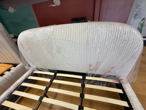 ZX-1300 Modern Velvet Upholstered Bed Frame Heyday furniture