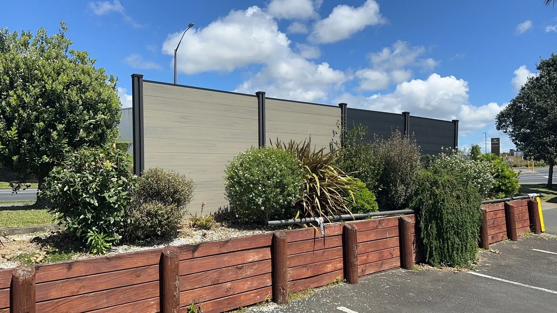 Modern eco Fence Super Outlets