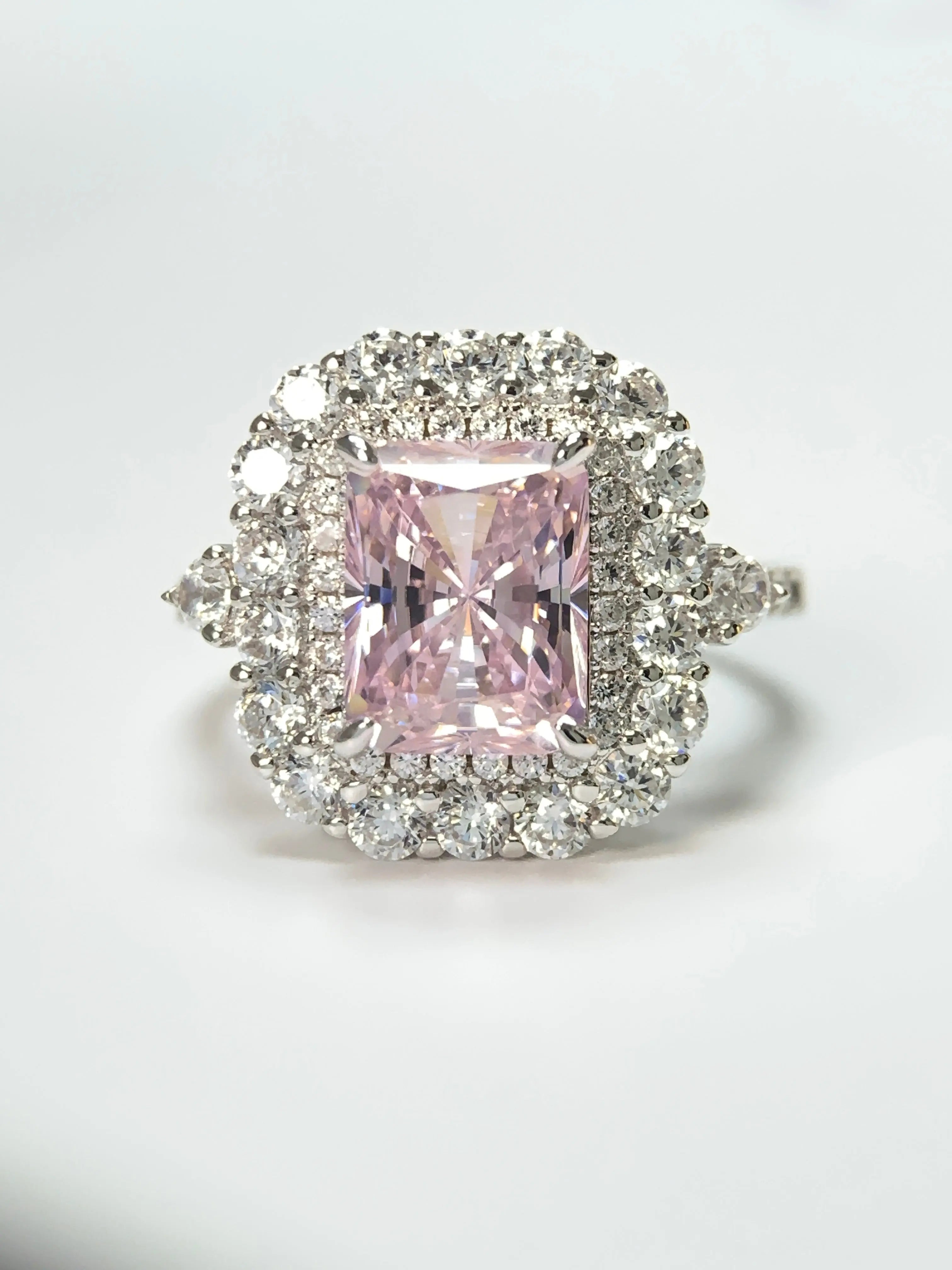 3-carat Pink Passion Lab-Created Pink Dimond Ring Yorkerla Jewellery